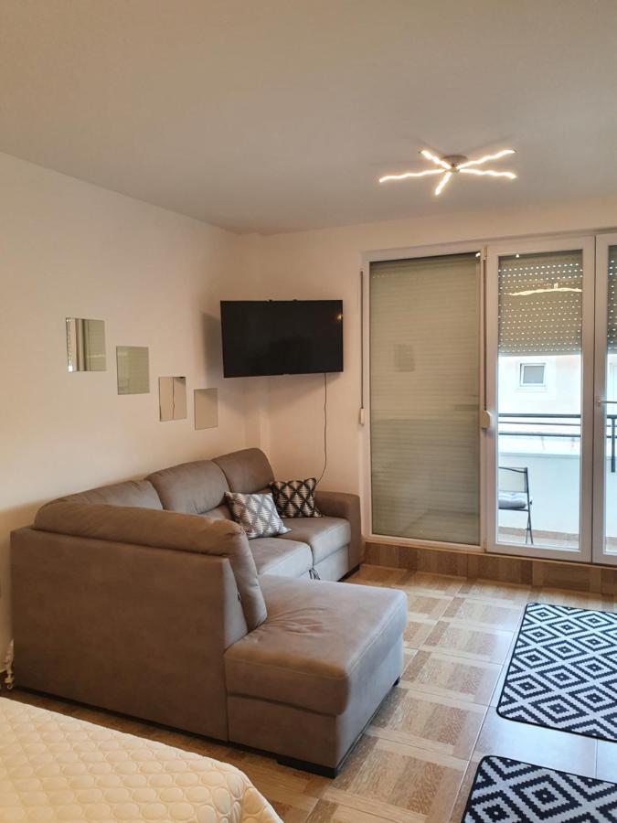 Apartman Becici - บุดวา ภายนอก รูปภาพ